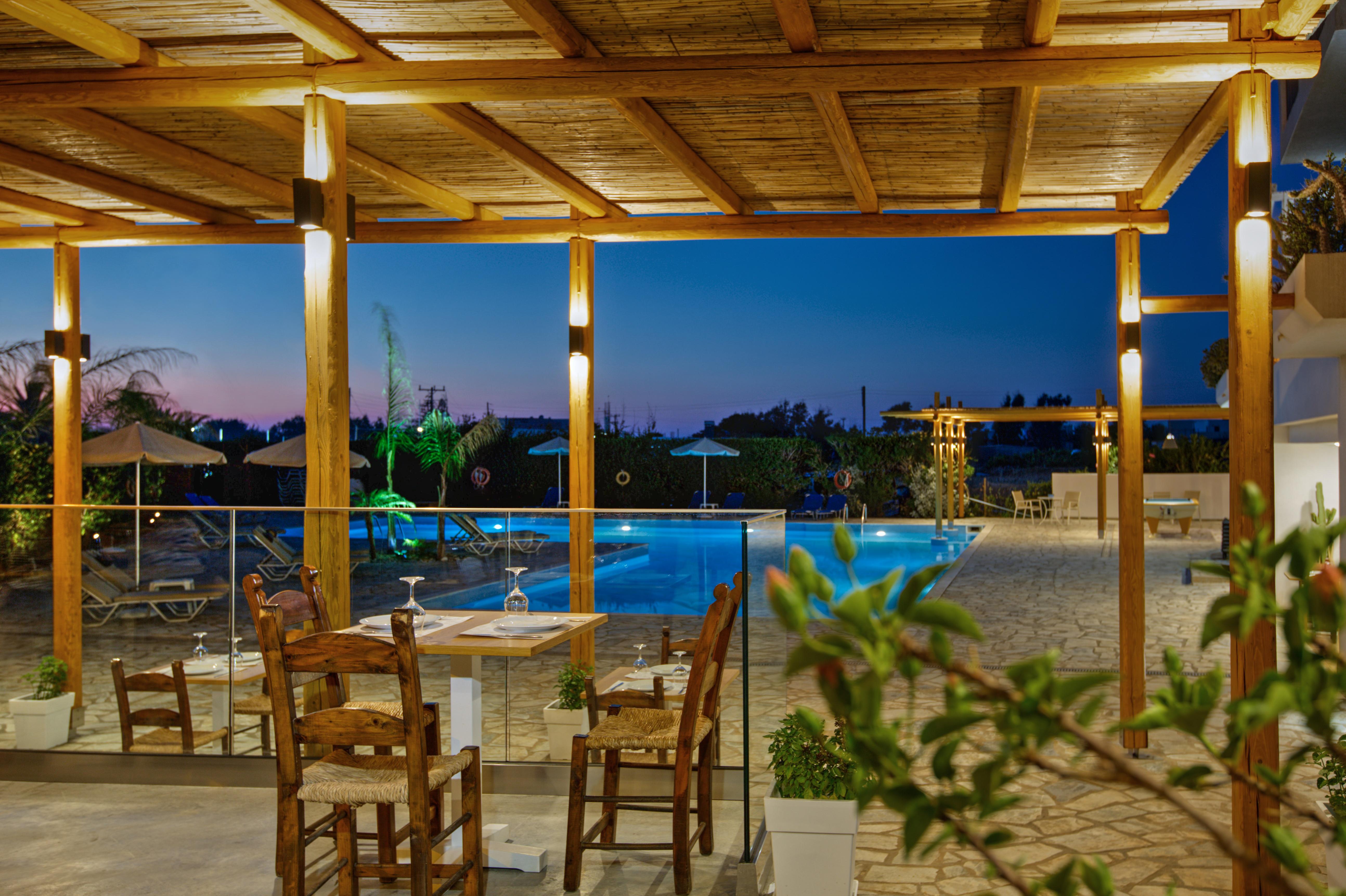 Oasis Beach Hotel - Adults Only Anissaras ภายนอก รูปภาพ
