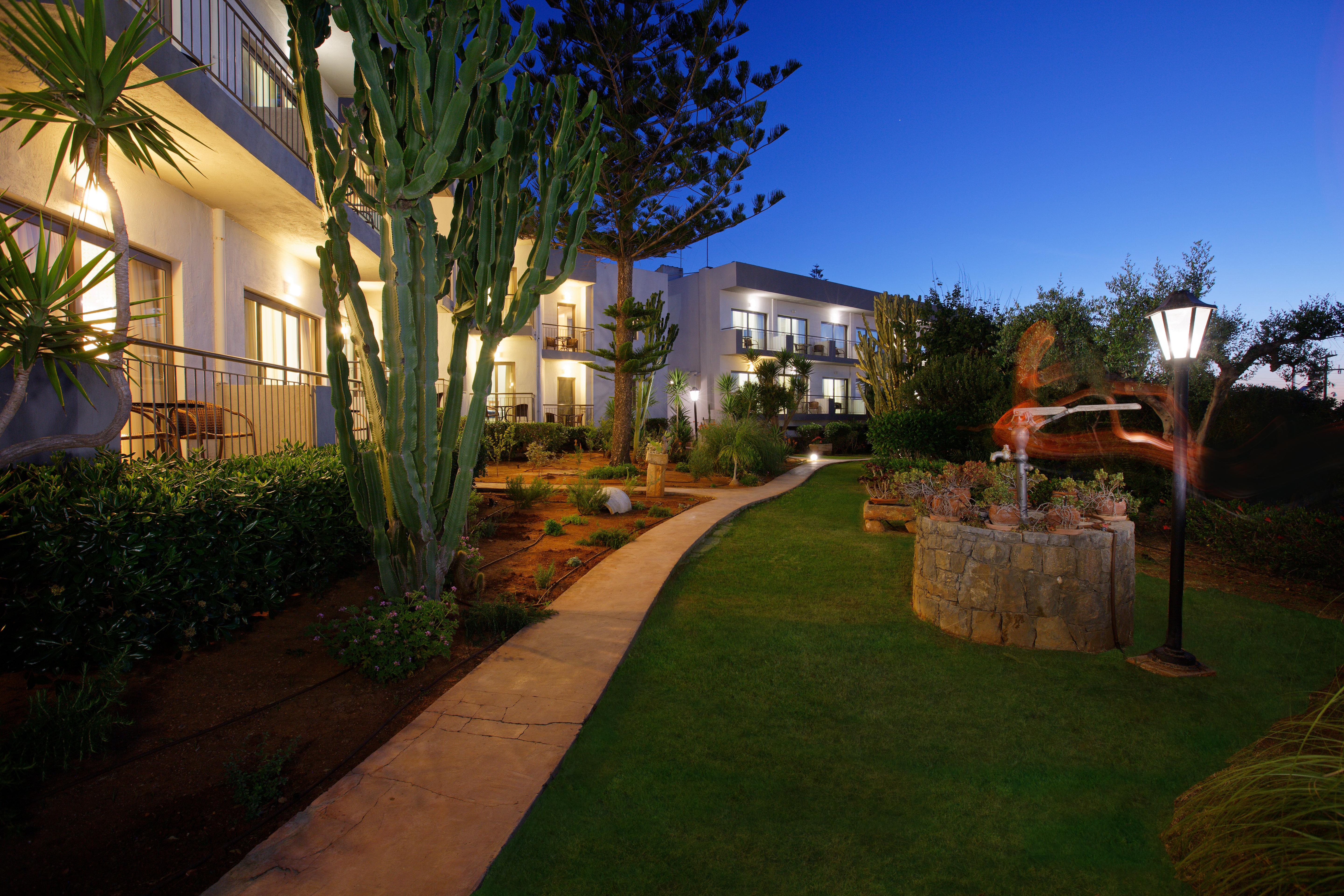 Oasis Beach Hotel - Adults Only Anissaras ภายนอก รูปภาพ