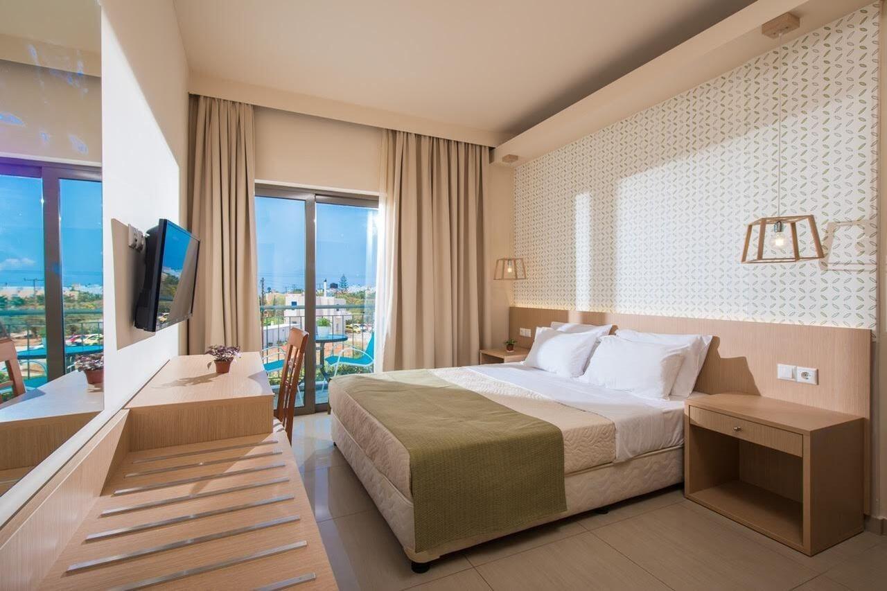 Oasis Beach Hotel - Adults Only Anissaras ภายนอก รูปภาพ