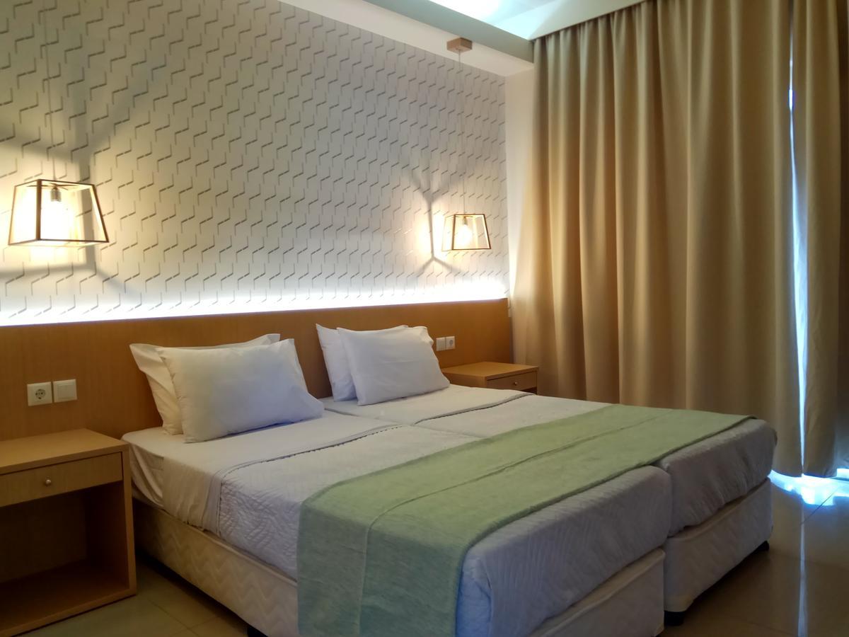 Oasis Beach Hotel - Adults Only Anissaras ภายนอก รูปภาพ