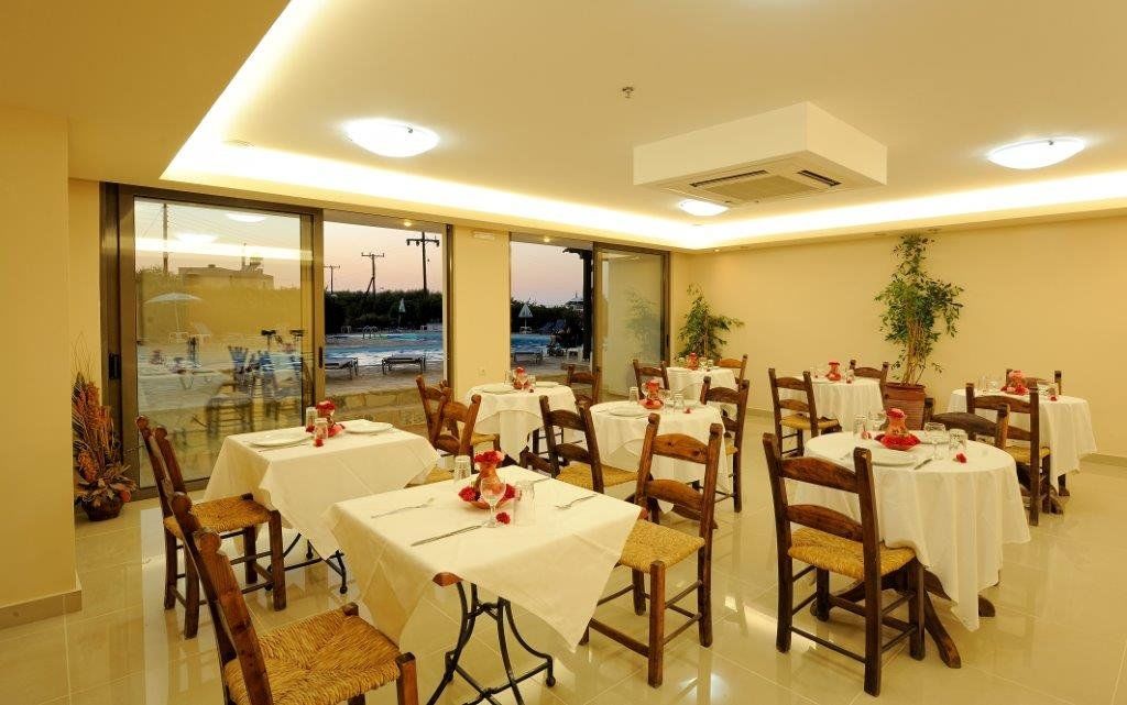 Oasis Beach Hotel - Adults Only Anissaras ภายนอก รูปภาพ